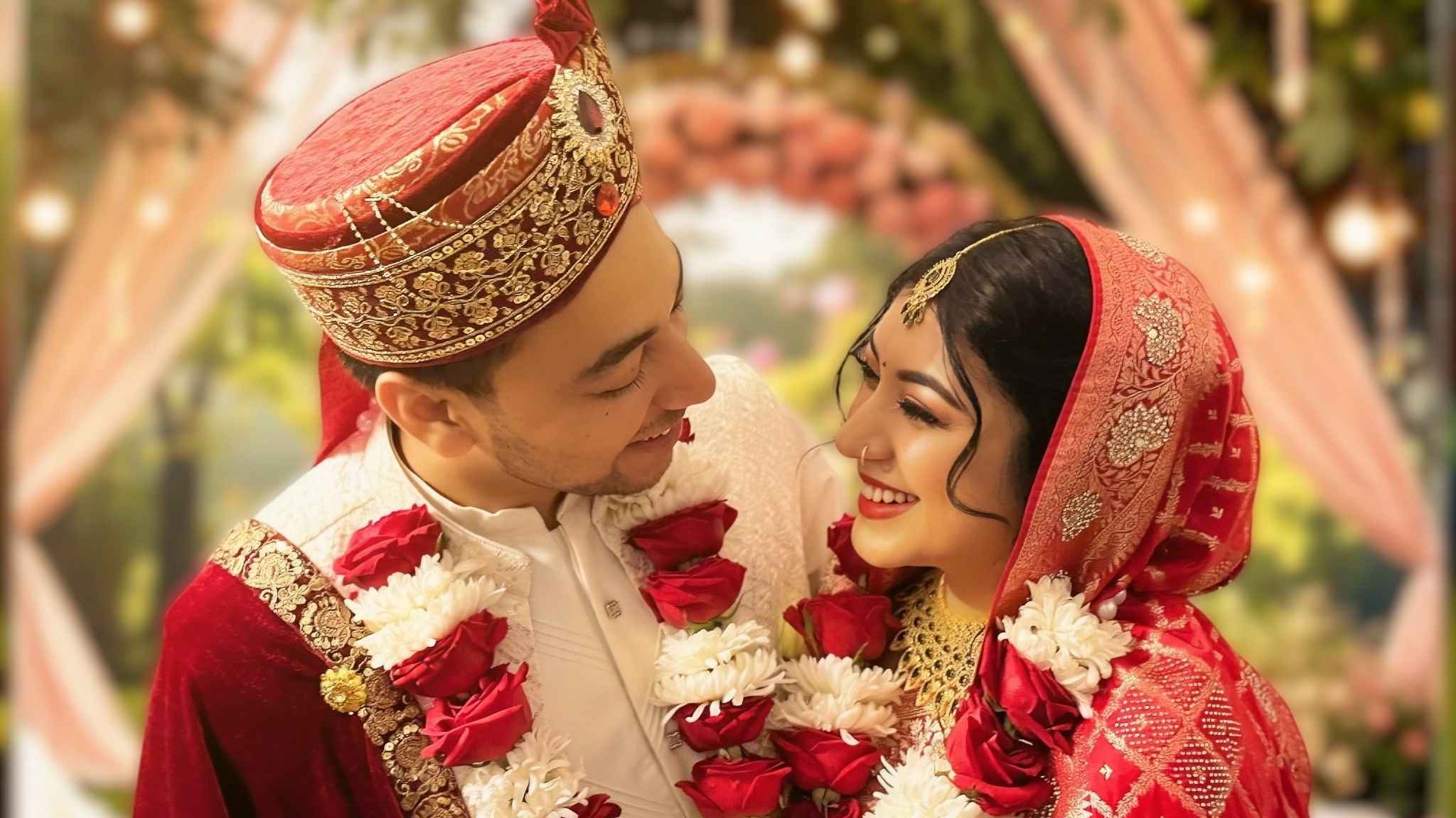 আট বছরের প্রেম, ঈদের দিন স্বামীকে পরিচয় করিয়ে দিলেন নীলাঞ্জনা নীলা