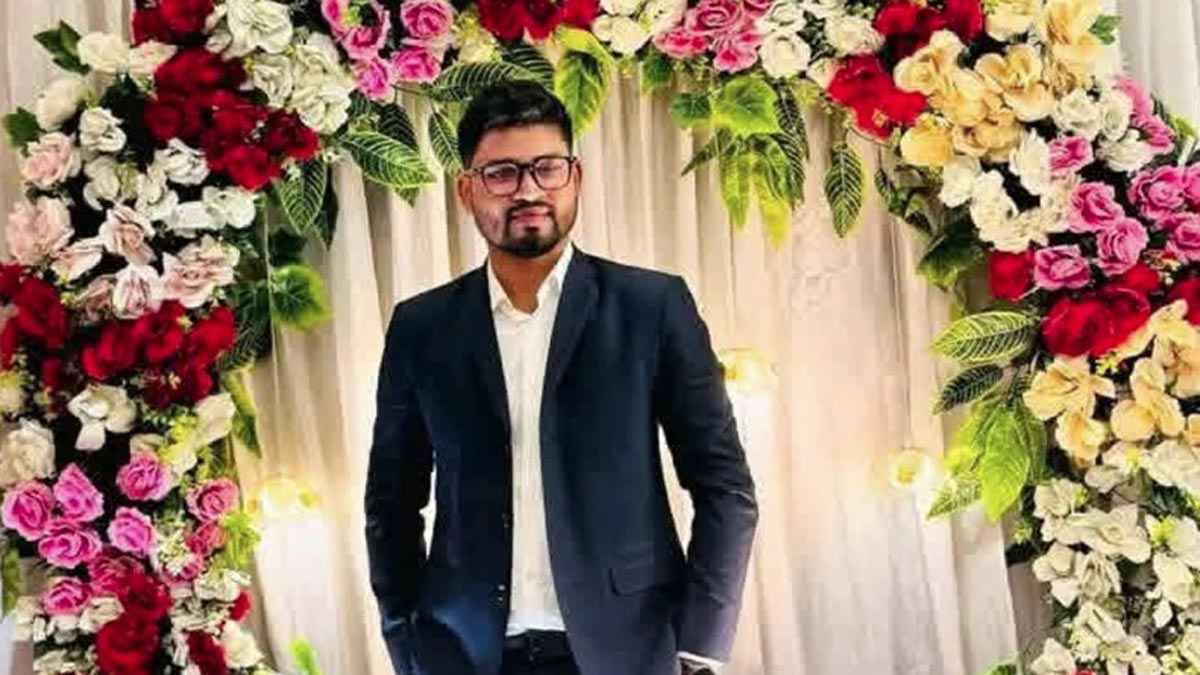 বিয়েবাড়িতে আহাজারি, গায়ে হলুদের দিন সড়কে প্রাণ গেলো যুবকের