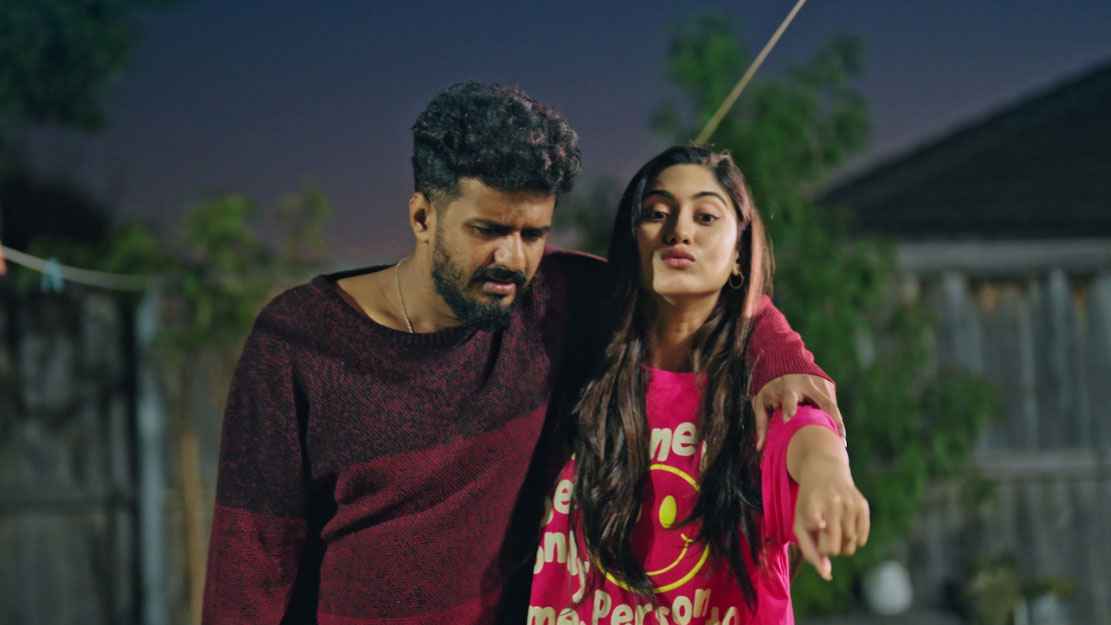 চাকরিতে যোগ দিয়েই বদলে যায় সোনিয়া, দুর্ঘটনায় পা ভাঙে পলাশের 