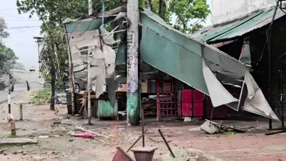 ঝড়ের তাণ্ডবে লণ্ডভণ্ড পঞ্চগড়, নিহত ১