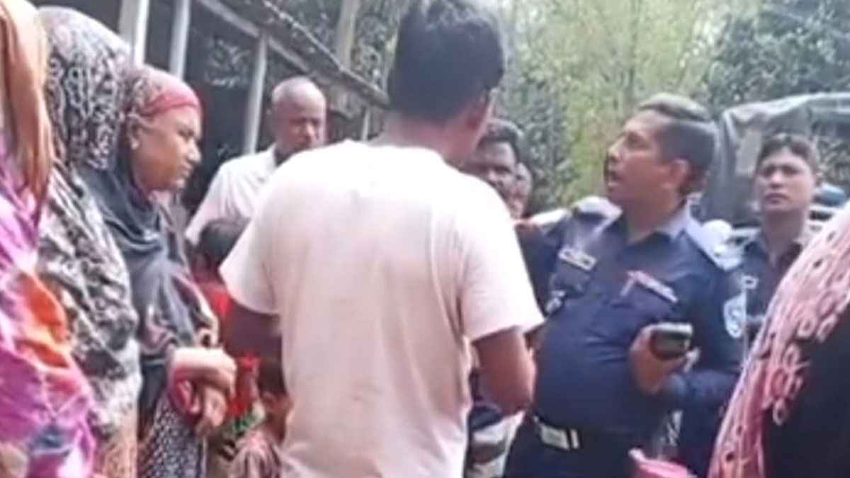 আসামি ধরতে গিয়ে ‘মবের’ শিকার ওসি!