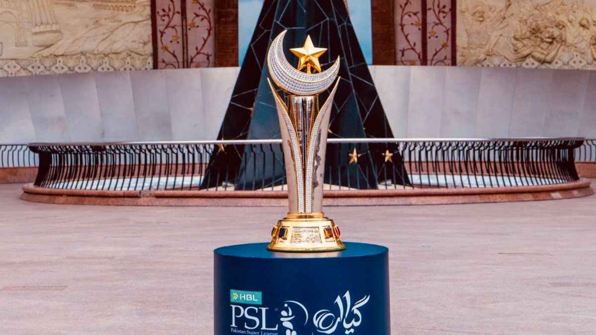 মধ্যপ্রাচ্যে যুদ্ধের প্রভাব ক্রিকেটে, দর্শকশূন্য স্টেডিয়ামে হবে পিএসএল