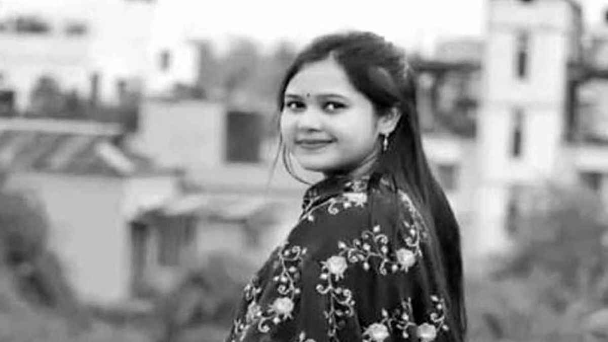 বাসার ছাদ থেকে পড়ে প্রাণ গেল বিশ্ববিদ্যালয় শিক্ষার্থীর