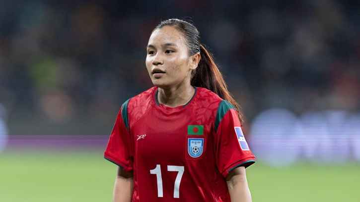 ঋতুপর্ণাকে নিয়ে বাড়তি সতর্কতা উত্তর কোরিয়া কোচের