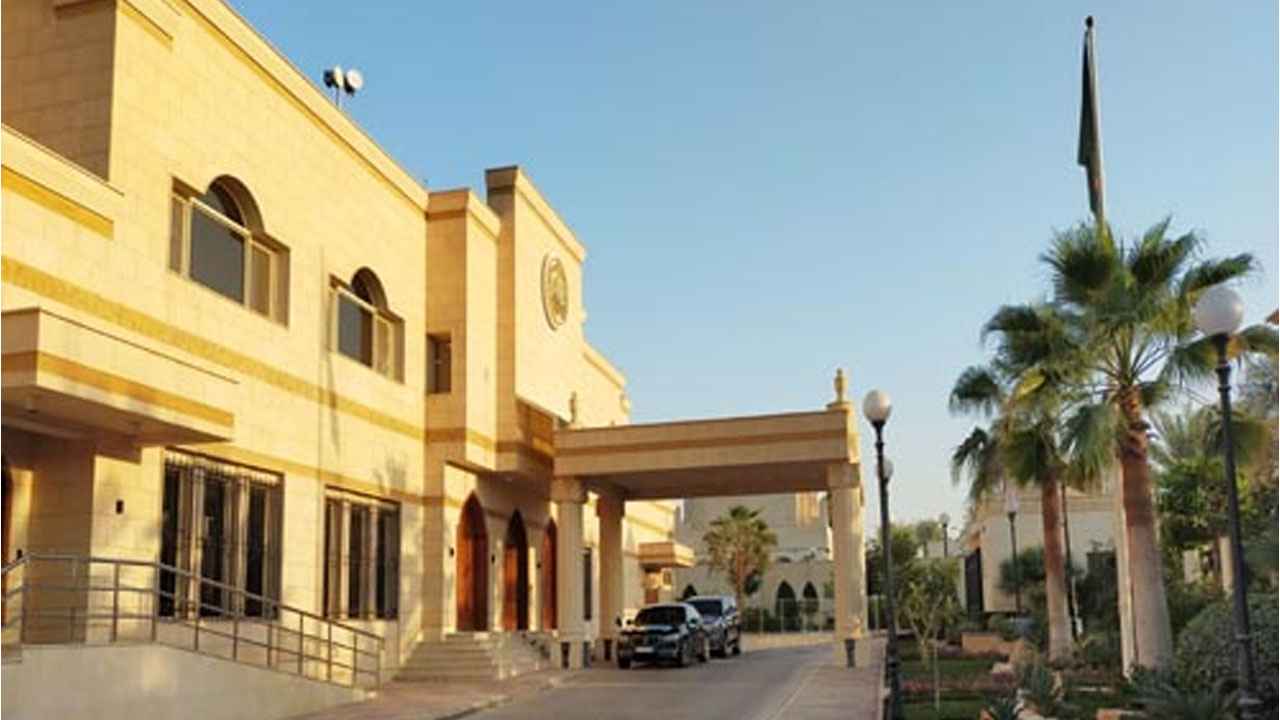 সৌদিতে প্রবাসীদের জন্য দূতাবাসের জরু‌রি বিজ্ঞ‌প্তি