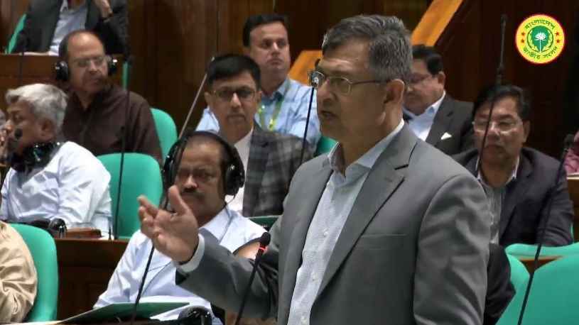 সিইসি শপথ ভঙ্গ ও সংবিধান লঙ্ঘন করেছেন: স্বরাষ্ট্রমন্ত্রী