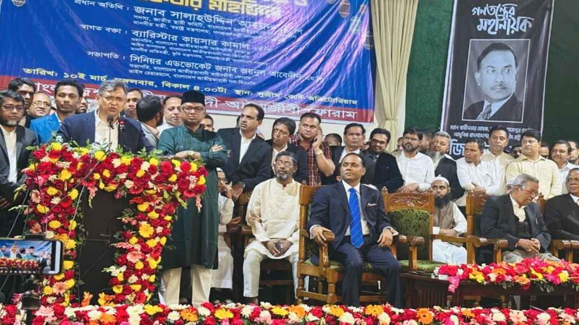 আমরা সংবিধান মেনেই এসেছি, সামনেও মেনে চলব: স্বরাষ্ট্রমন্ত্রী