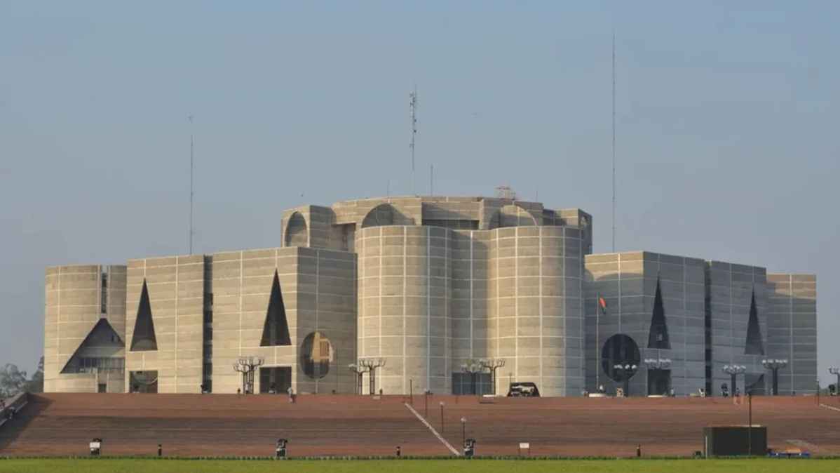 সংসদীয় কমিটির প্রথম বৈঠক চলছে