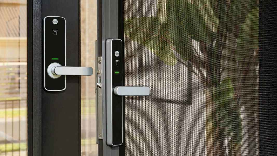 আপনার বাড়ির ডিজিটাল লক কি বিদ্যুৎ চলে গেলে খুলবে? আজই পরীক্ষা করুন