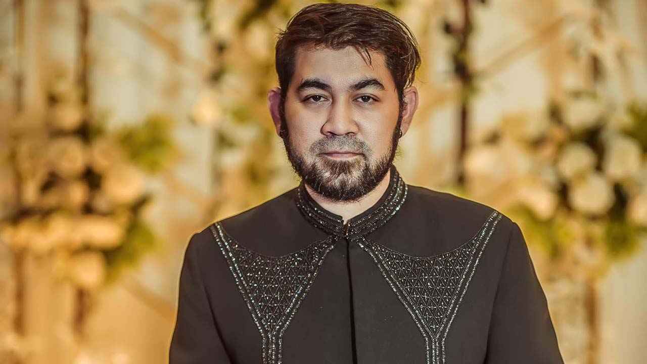 চিকিৎসা শেষে বাড়ি ফিরলেন তানজীব সারোয়ার