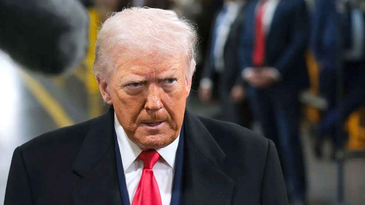 ইরানে ‘কঠোর আঘাত’ এখনো শুরু হয়নি, ‘মূল আক্রমণ’ শিগগিরই: ট্রাম্প