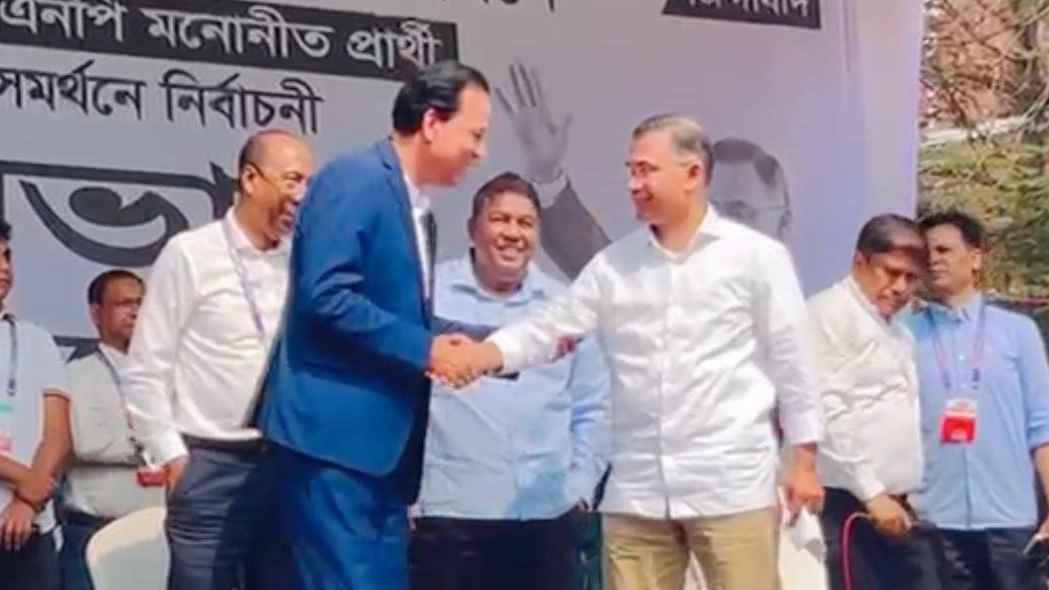 তারেক রহমানকে সমর্থন দিয়ে নির্বাচন থেকে সরে যান এনায়েত উল্লাহ