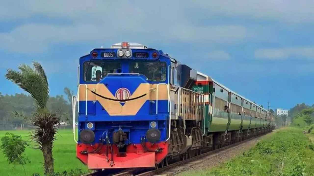 ঈদযাত্রা: ১৫ মার্চের ট্রেনের অগ্রিম টিকিট মিলবে আজ