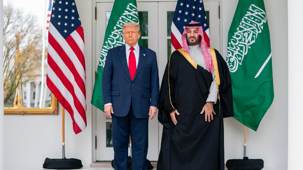 ইরানে হামলা জোরদারে যুক্তরাষ্ট্রকে চাপ দিচ্ছে সৌদি 