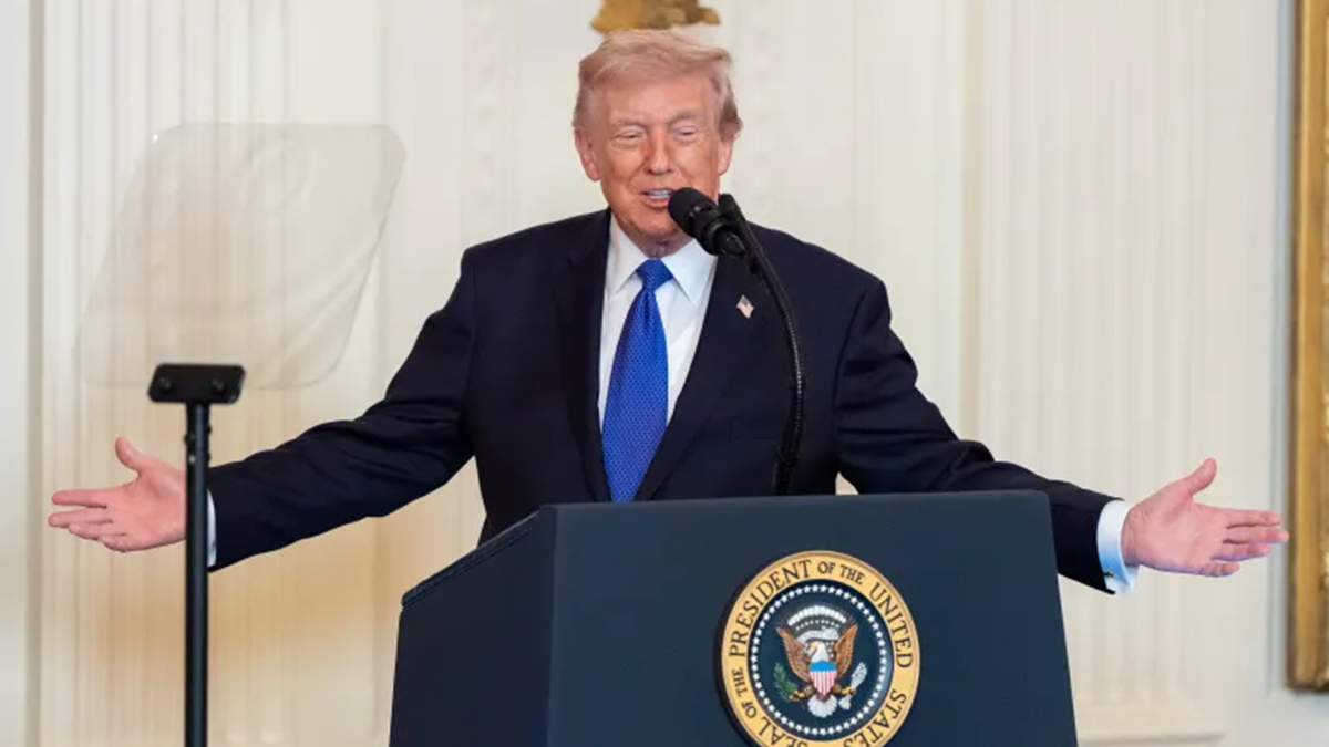 ইরানের নেতাদের হত্যা করা ‘বড় সম্মানের’: ট্রাম্প 