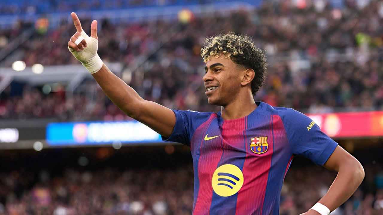 মেসিকে ছাড়িয়ে যে রেকর্ড নিজের করে নিলেন ইয়ামাল