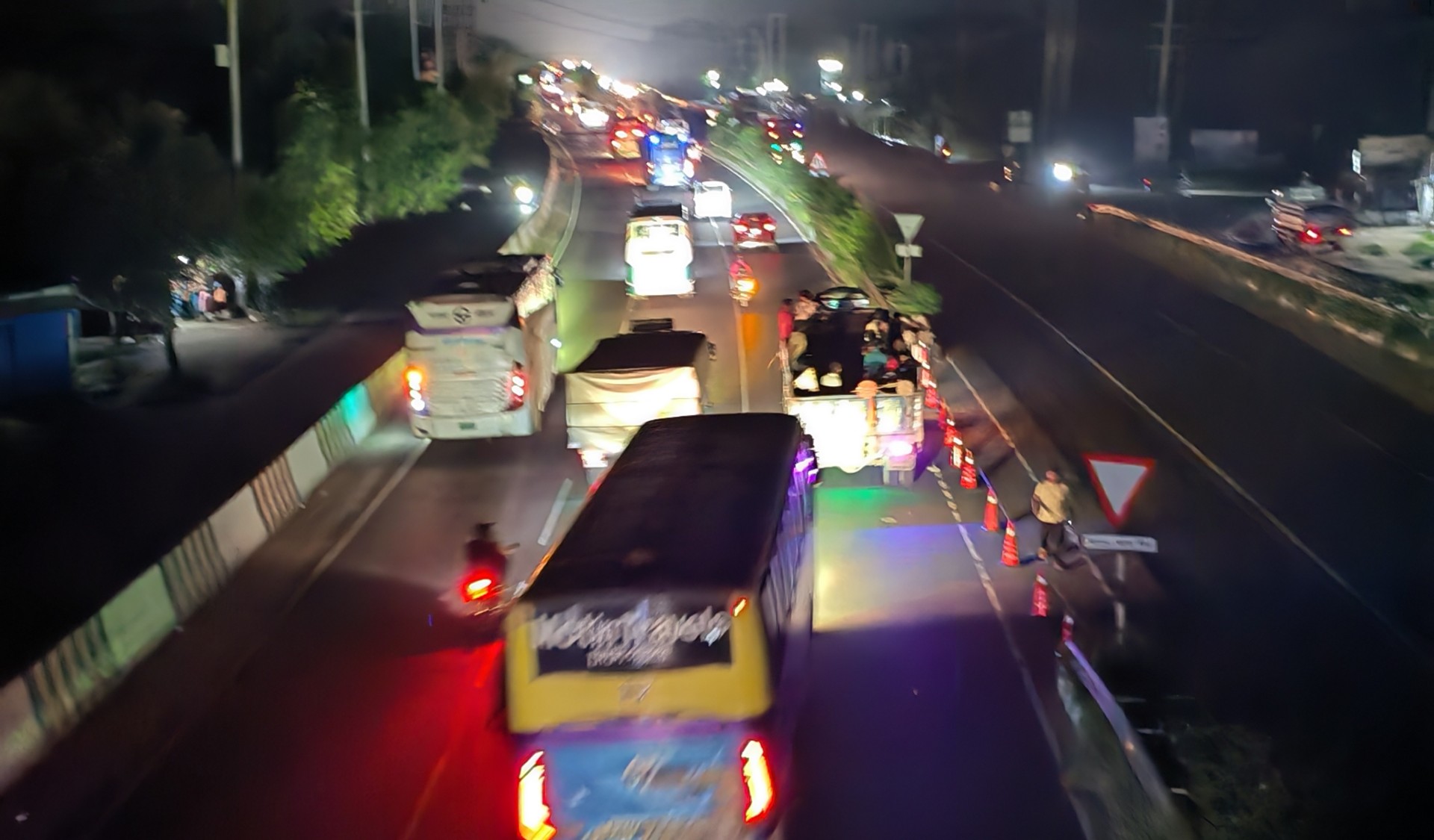 0174e606-01a1-424c-ba8b-a7b6ec2d91aa