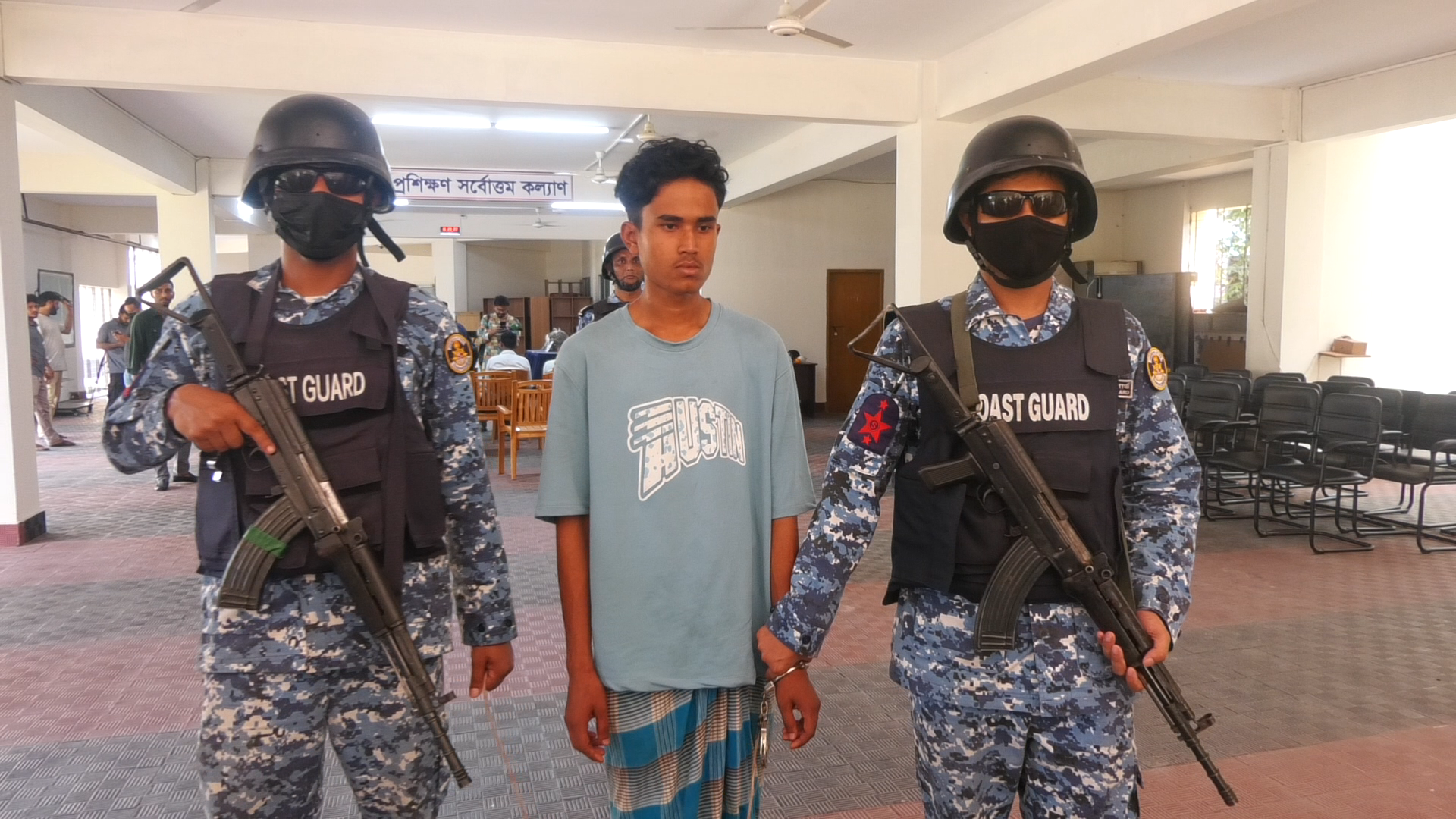 ২০ কেজি গাঁজাসহ কুমিল্লার মাদক কারবারি ভোলায় আটক