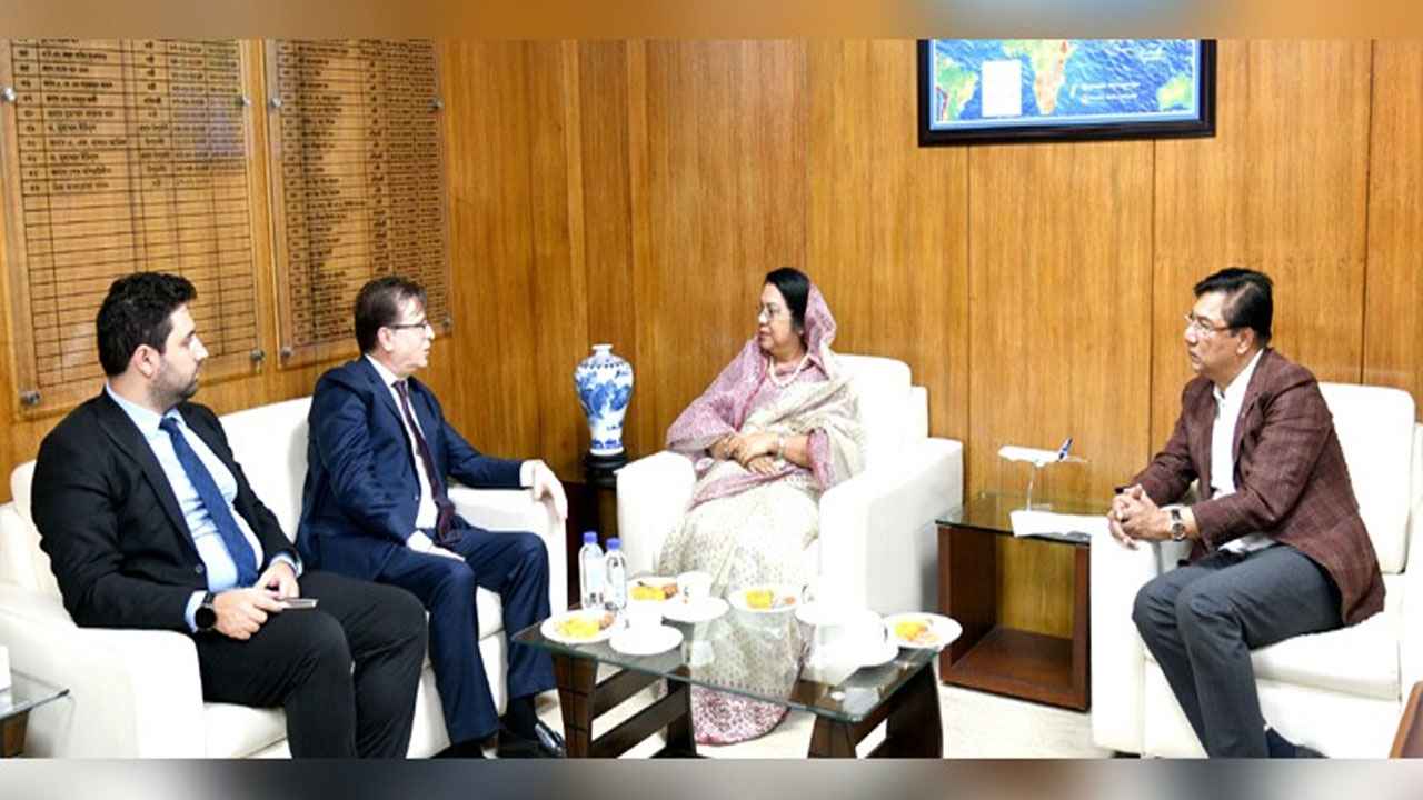 বিমানমন্ত্রীর সঙ্গে তুরস্কের রাষ্ট্রদূতের সৌজন্য সাক্ষাৎ