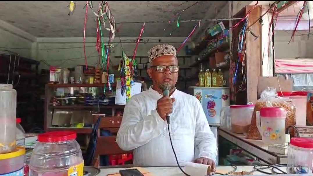 পিরোজপুরে ৪০ লক্ষাধিক টাকার বকেয়া আদায়ে মাইকিং, বিপাকে ব্যবসায়ী