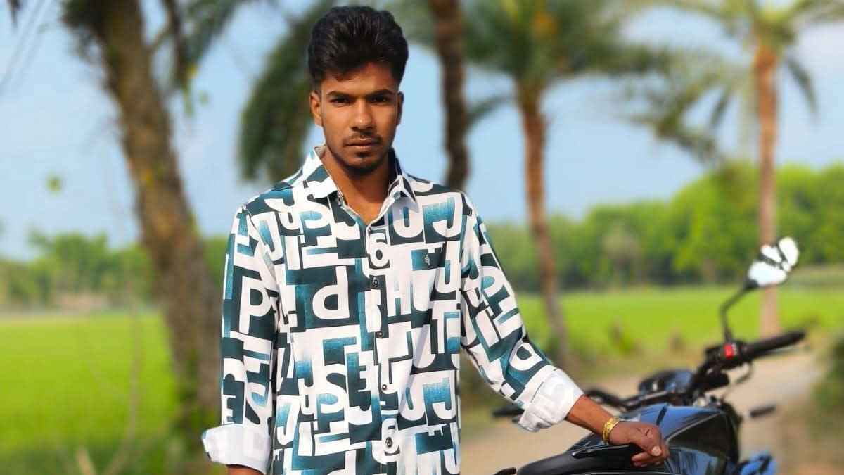 কালীগঞ্জে দুই মোটরসাইকেলের মুখোমুখি সংঘর্ষে যুবক নিহত