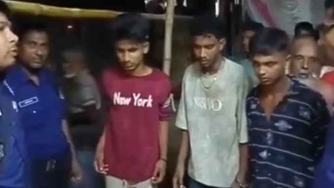 পটুয়াখালীতে কিশোরকে বিয়ে বাড়ি থেকে ডেকে নিয়ে ছুরিকাঘাতে হত্যা, আটক ৩