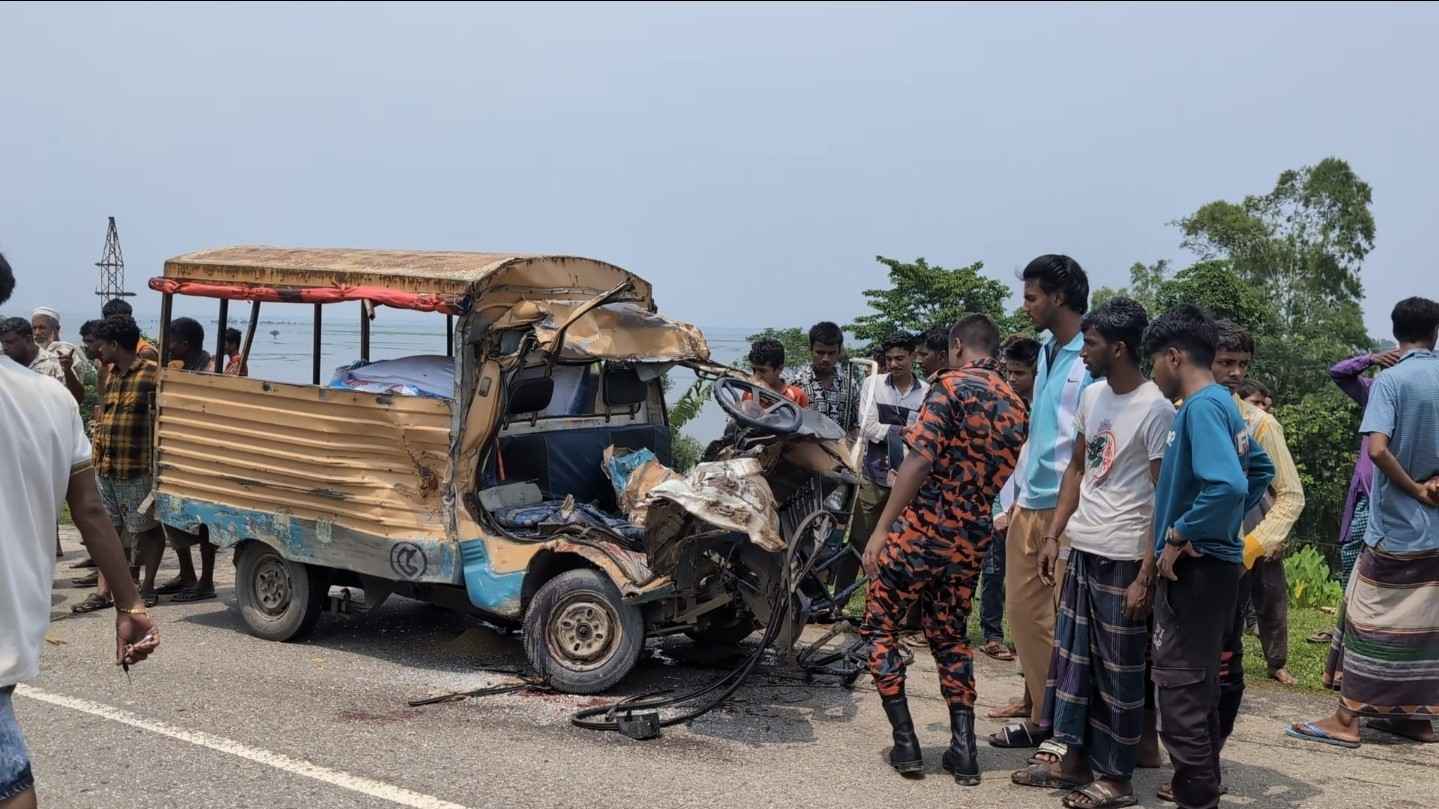 সুনামগঞ্জে বাস-লেগুনার মুখোমুখি সংঘর্ষে নিহত ২, আহত ৫