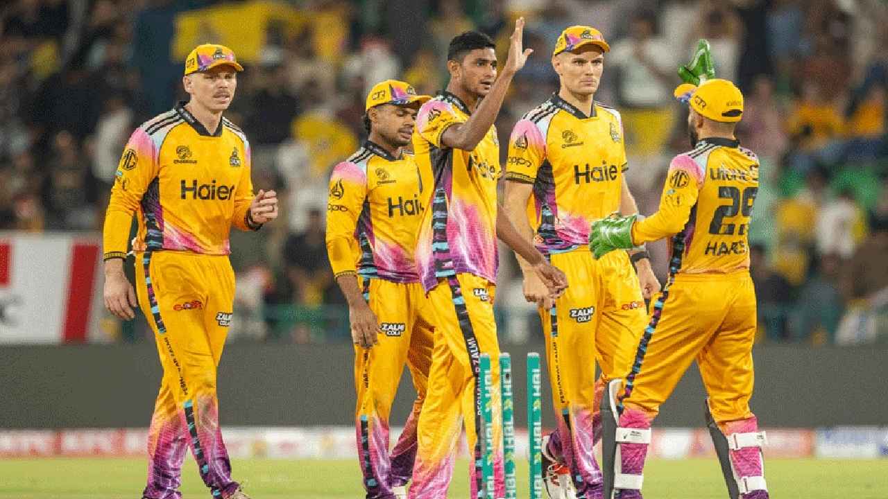 ফাইনালে নাহিদ রানার গতির ঝড়, ৯ বছর পর চ্যাম্পিয়ন পেশোয়ার জালমি