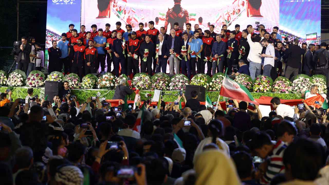 বিশ্বকাপের আগে ফুটবল দলের জন্য বিদায়ী সংবর্ধনা আয়োজন ইরানের