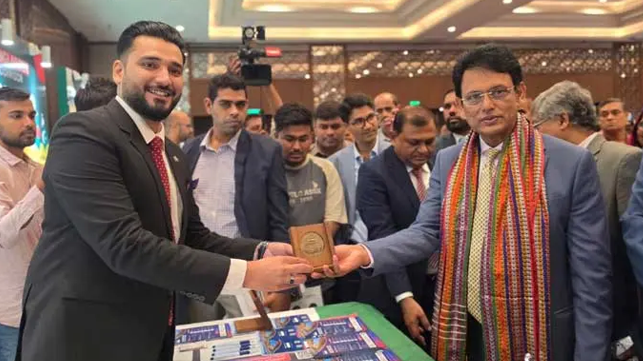 পাকিস্তানে বিনা খরচে পড়াশোনা একটি বড় সম্ভাবনা: শিক্ষামন্ত্রী