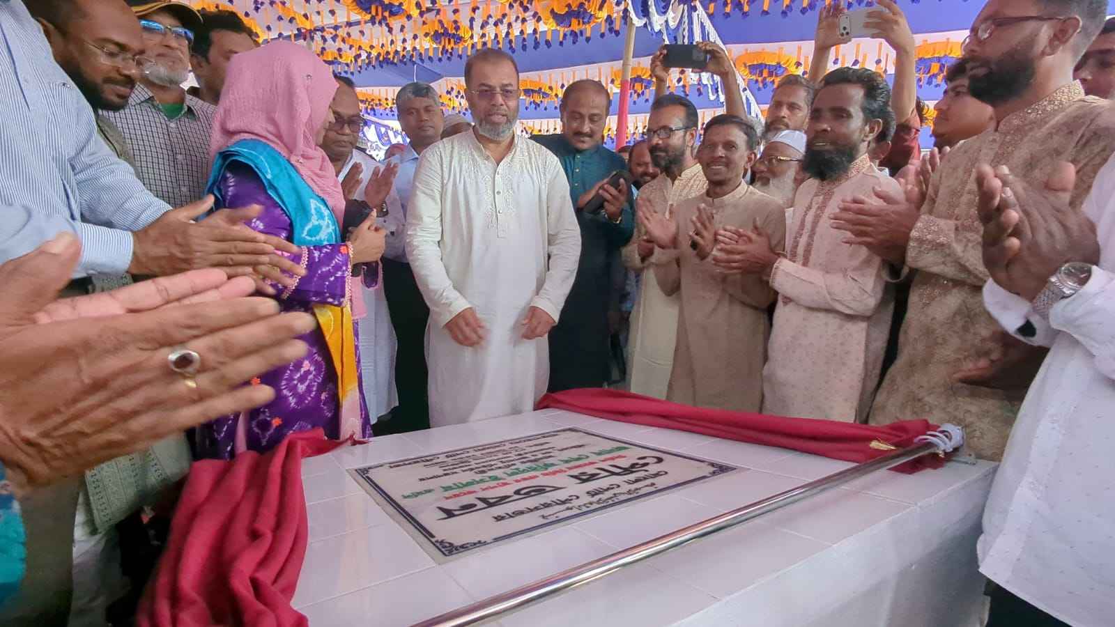 মোংলায় আধুনিক পৌর ভবনের ভিত্তিপ্রস্তর উদ্বোধন