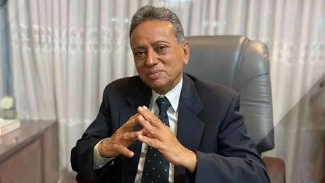 Amir Khasru dhakmail