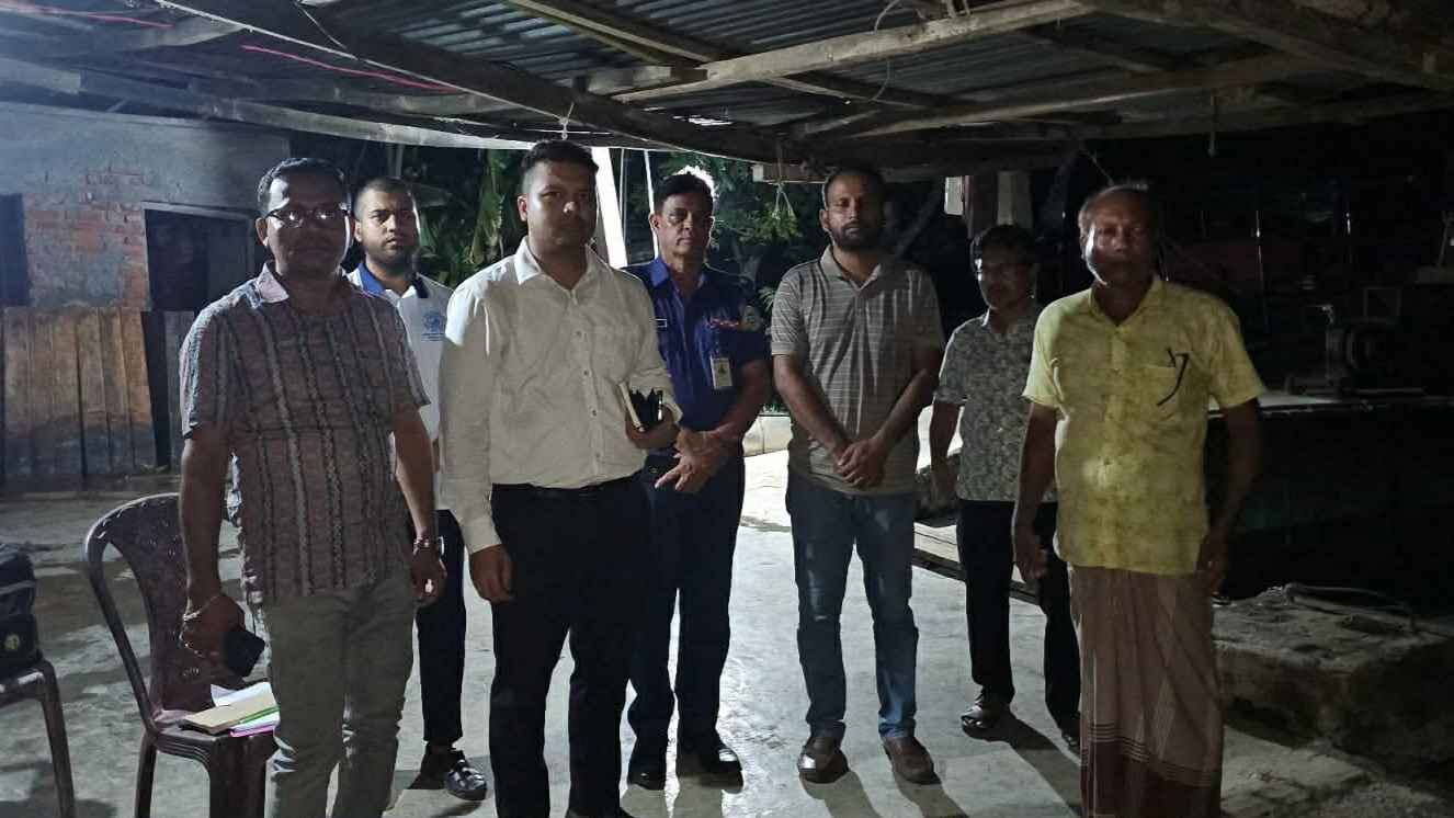 বরগুনায় তিন বরফ কারখানায় ১ লাখ ৭৫ হাজার টাকা জরিমানা