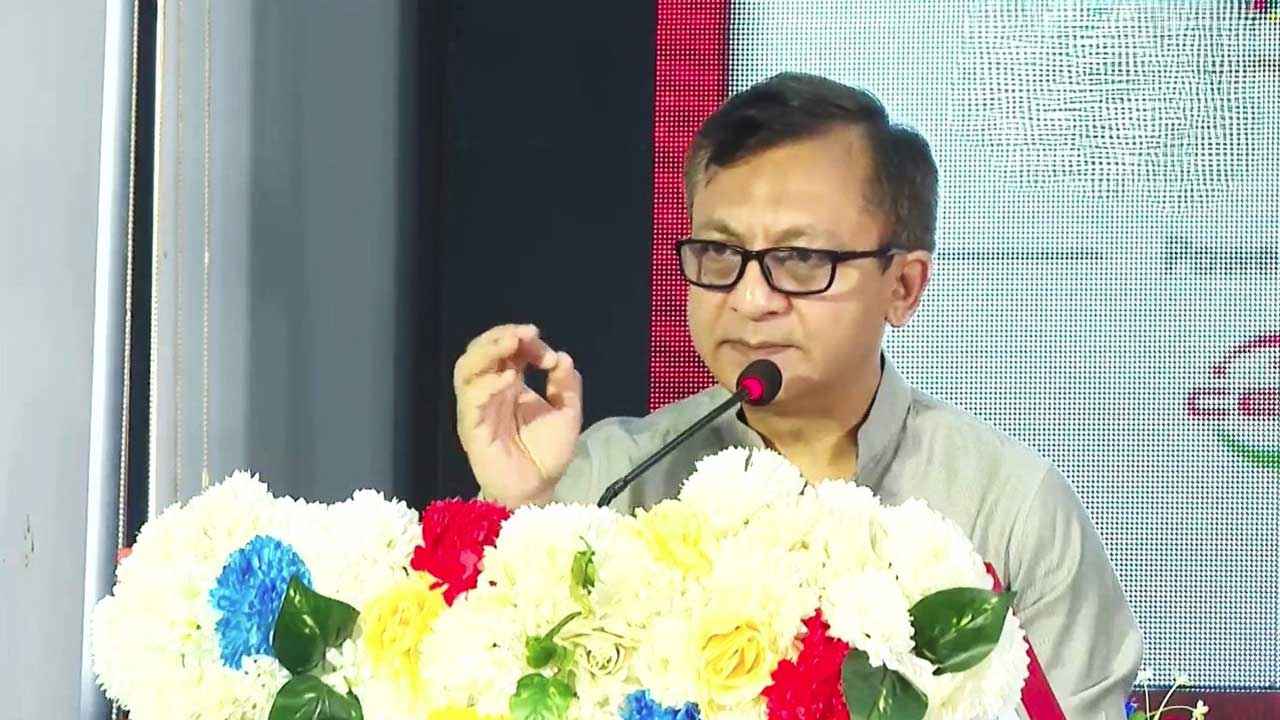 Business-Minister-dhakamail