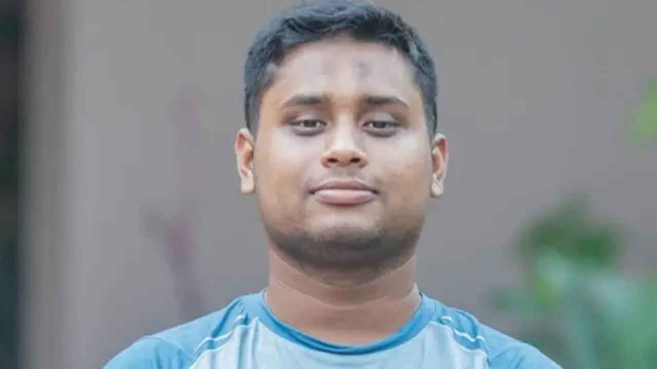 রাজস্ব তহবিলের ১০ কোটি টাকা নেওয়ার অভিযোগে যা বললেন হাসনাত আবদুল্লাহ