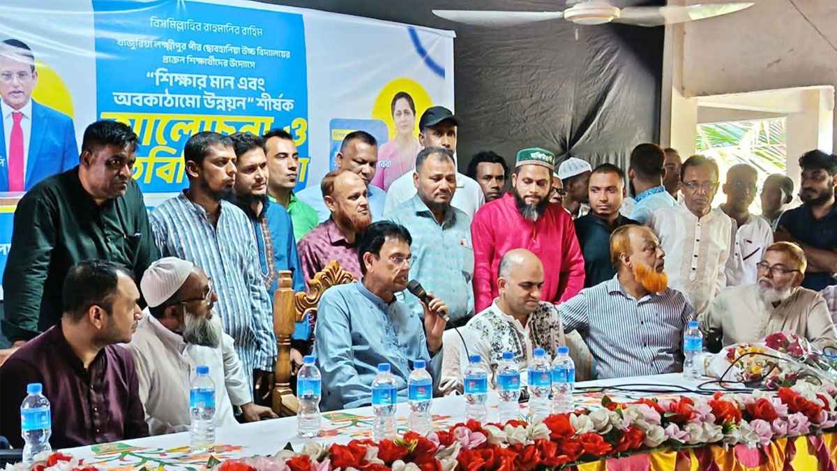 শিক্ষার্থীদের গড়ে তুলতে শিক্ষকদের দায়িত্বশীল হওয়ার তাগিদ মন্ত্রীর