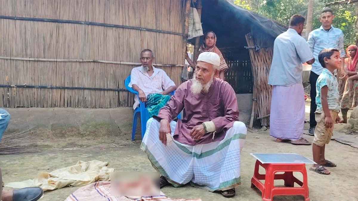 ‘মনে হয় মসজিদে আর নামাজ পড়তে পারবো না’