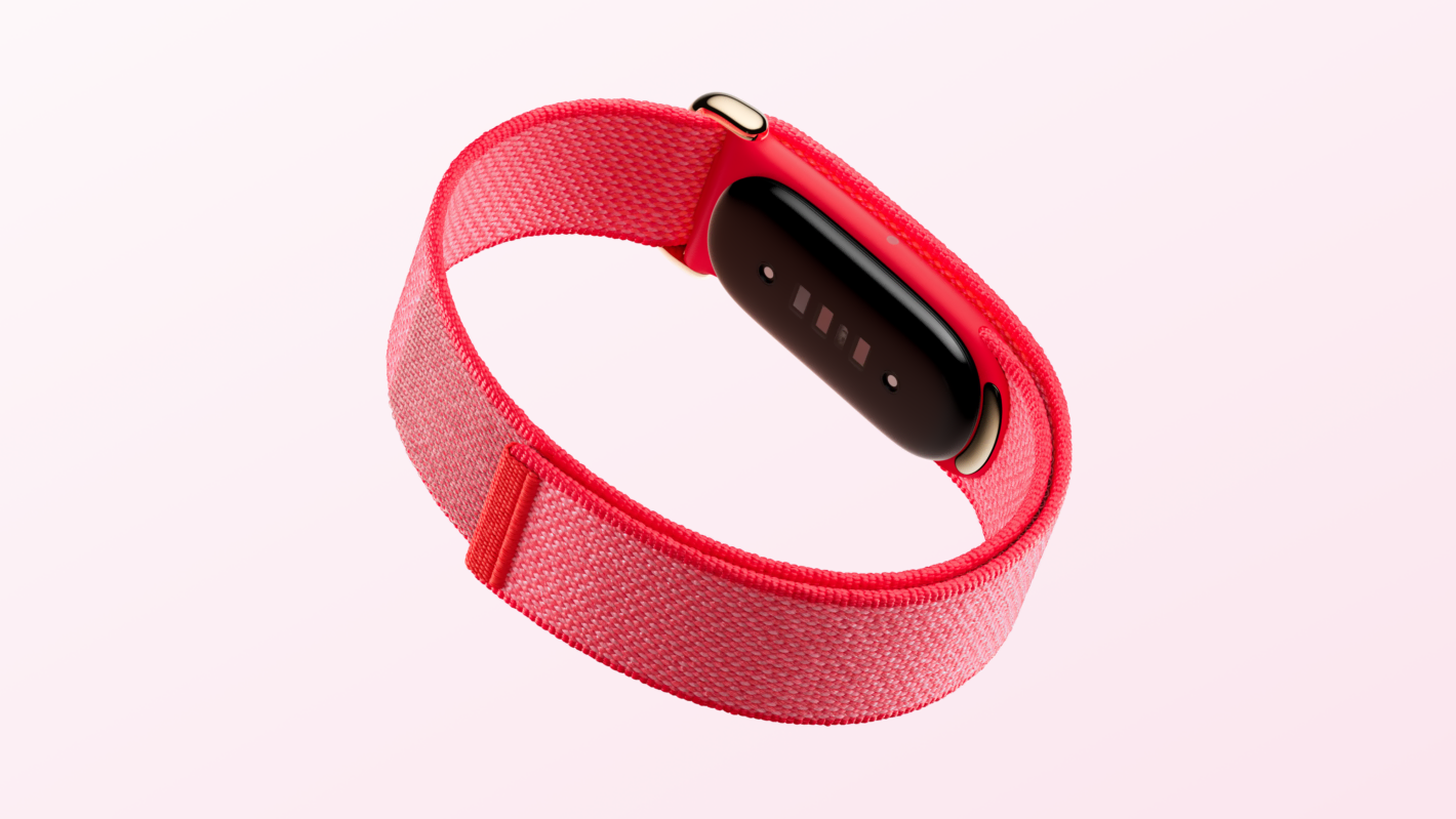 Performance-Loop-Berry-Back-1420x799