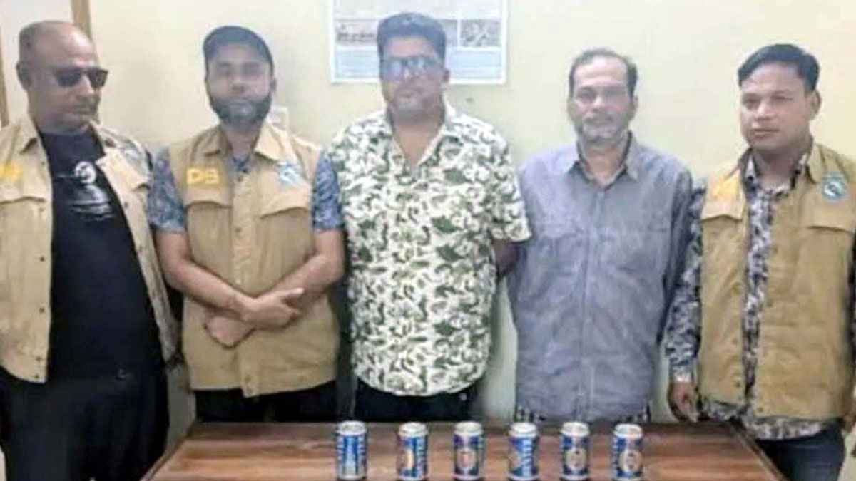 আত্মগোপনে থাকা শ্রমিক লীগ নেতা ‘জর্দা শামীম’ রংপুরে গ্রেফতার