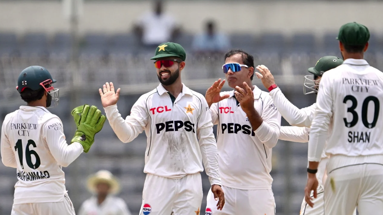 পাকিস্তানের ৮ পয়েন্ট কাটল আইসিসি, ক্রিকেটারদের জরিমানা