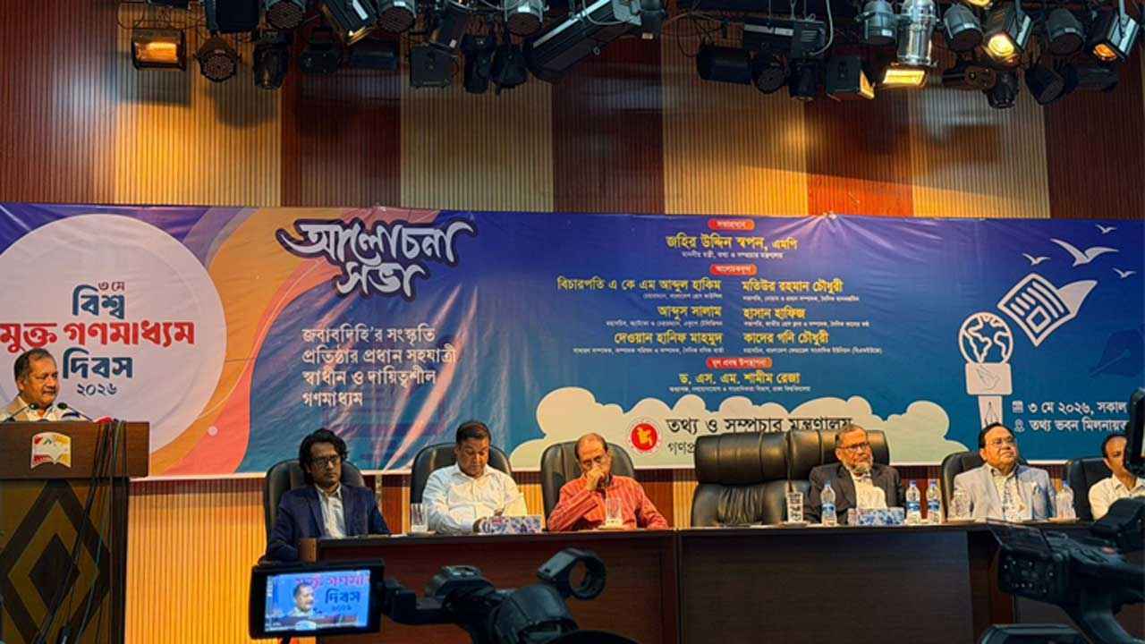 তথ্যমন্ত্রী জহির উদ্দিন স্বপন