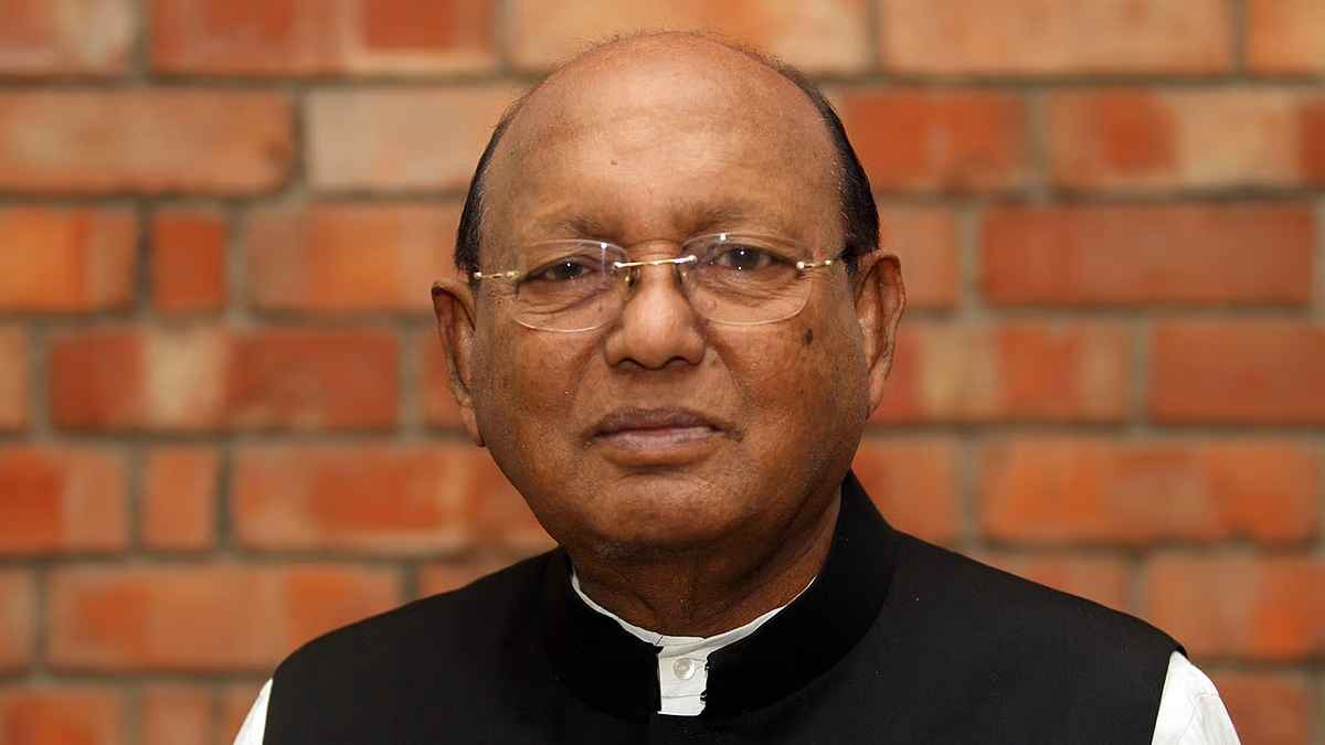 দুর্নীতি মামলায় তোফায়েল আহমেদের নামে পরোয়ানা