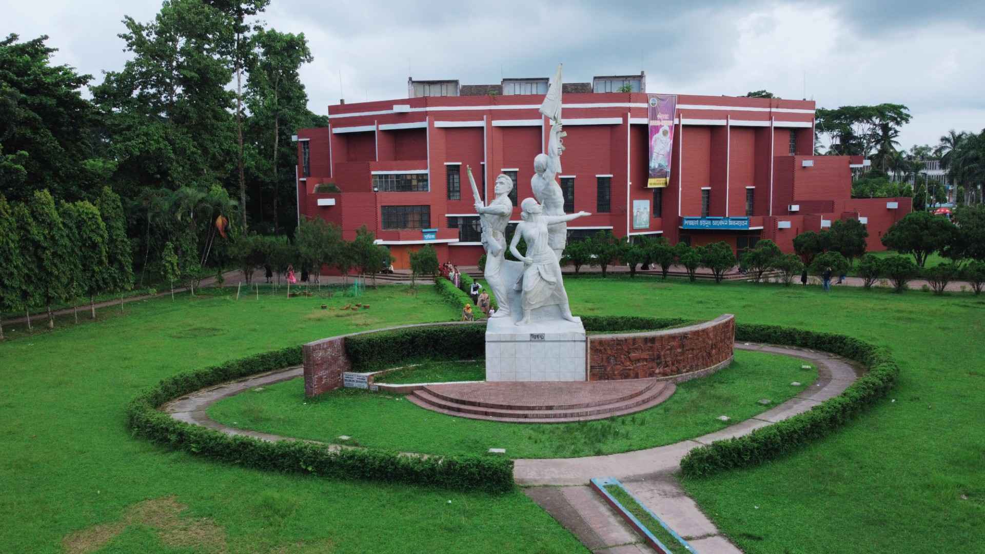 বাকৃবিতে কয়েক ঘণ্টার ব্যবধানে দুই হলে চুরি