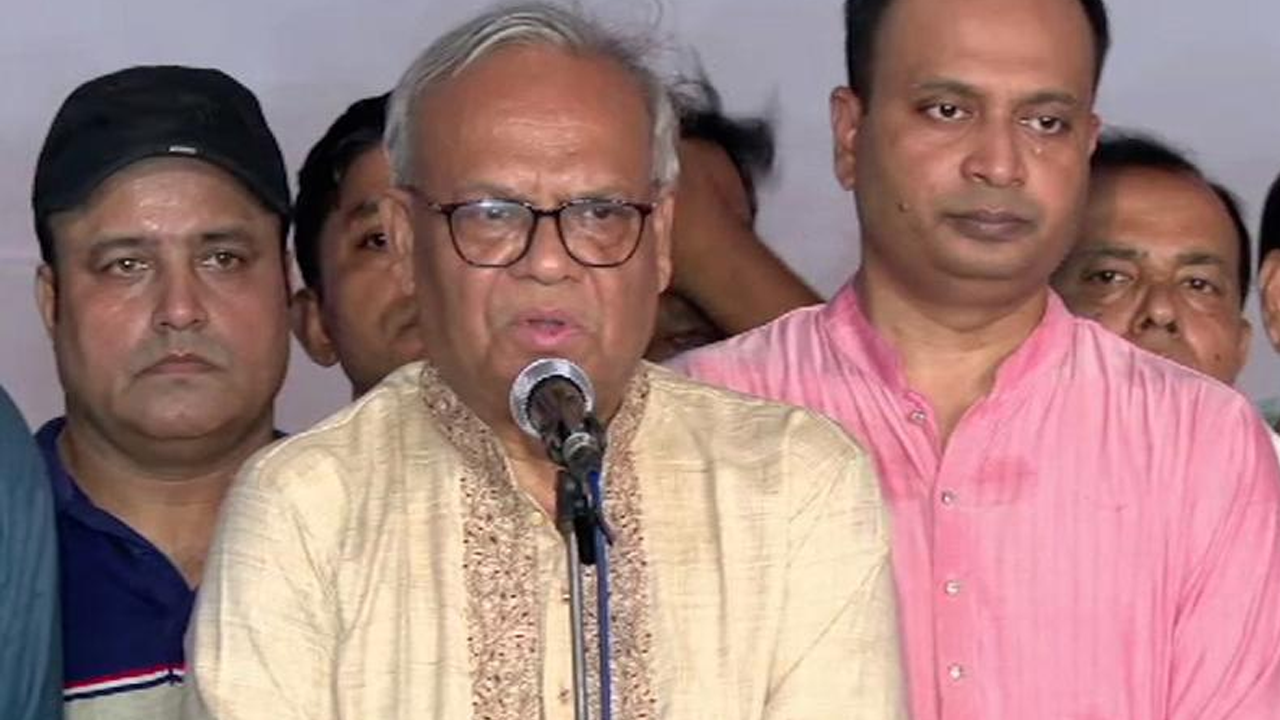 শ্রমিকের রক্তে ঘুরছে আজকের সভ্যতার চাকা: রিজভী