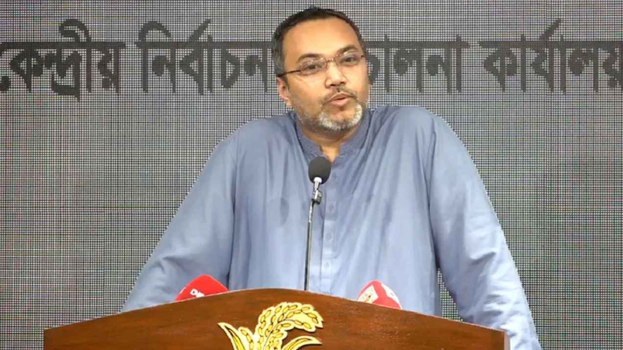 অন্যান্য দেশের তুলনায় তেলের দাম যথেষ্ট নিয়ন্ত্রণে আছে: মাহদী আমিন
