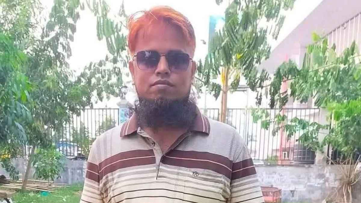 জুস কেনাকে কেন্দ্র করে দোকানিকে কুপিয়ে হত্যা, ঘাতক আটক