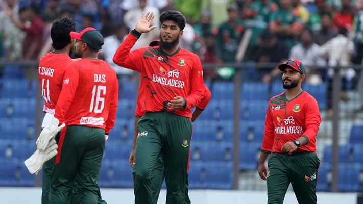 শ্রীলঙ্কাকে পেছনে ফেলে র‍্যাঙ্কিংয়ের আটে বাংলাদেশ