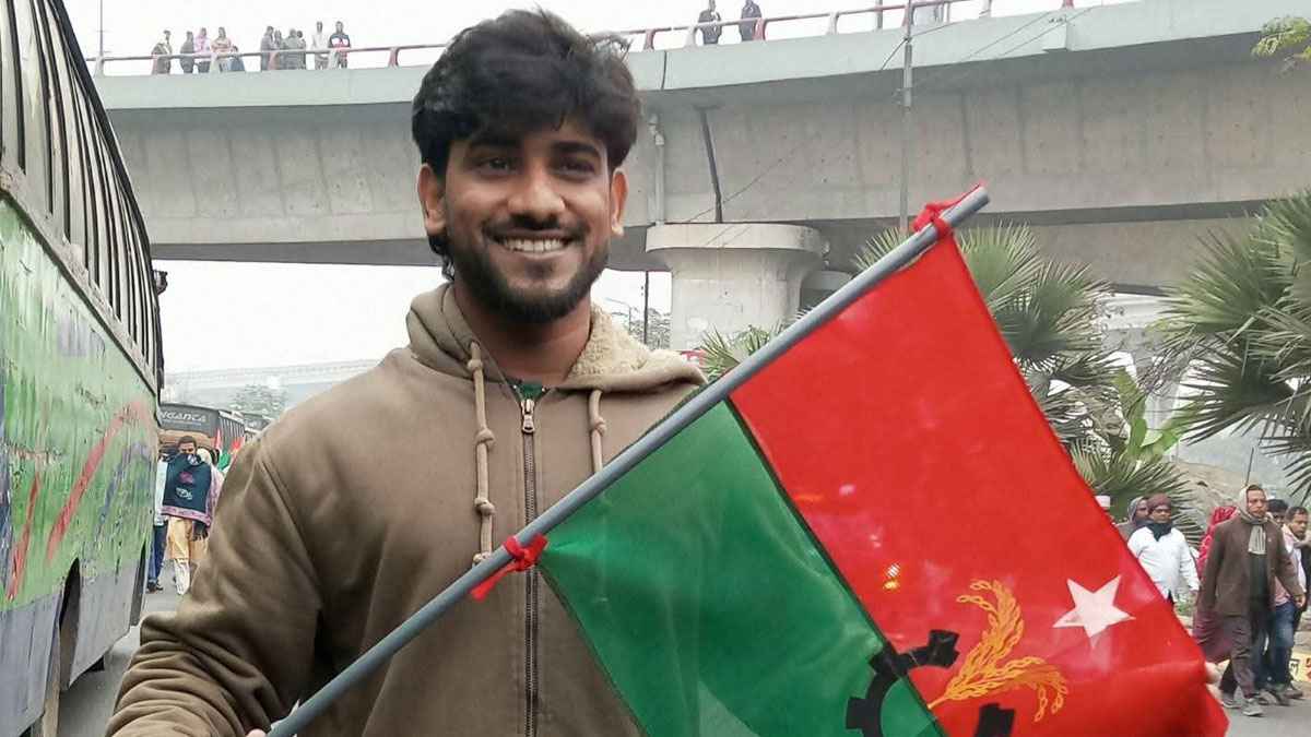 জাবিতে ইন্টারনেটে ছাত্রদল নেতার চাঁদাবাজির অভিযোগ