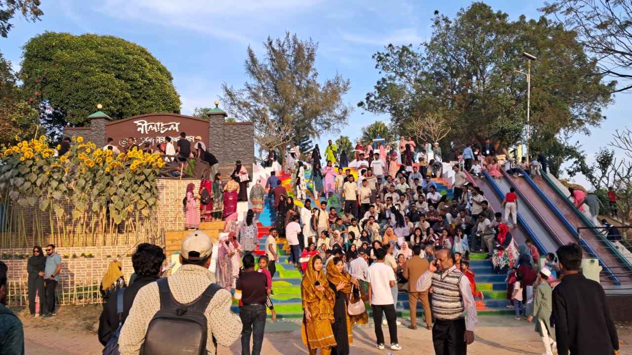 বান্দরবান ডিসি পরিচালিত পর্যটন কেন্দ্রগুলো ঈদের দিন সবার জন্য উন্মুক্ত