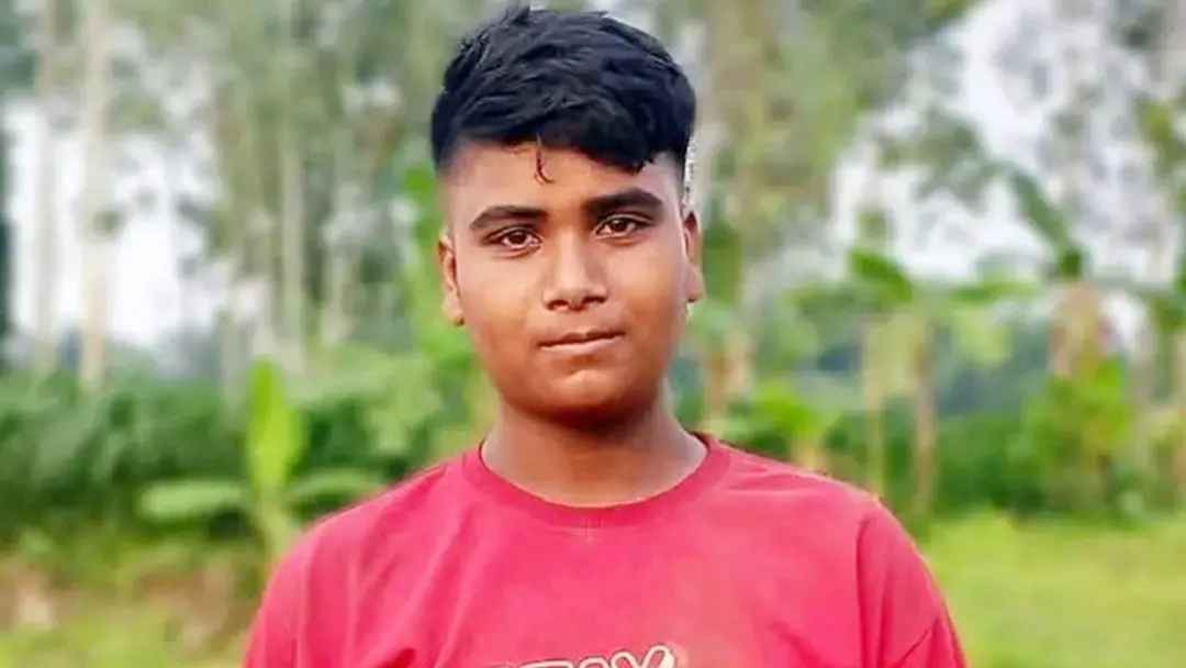 গলায় মাংস আটকে কিশোরের মৃত্যু